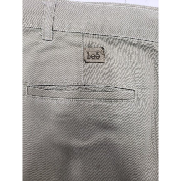 Lee Men’s Khaki Extreme Motion Flat Front Relaxed Taper Pants Size 40X30 - Picture 7 of 11